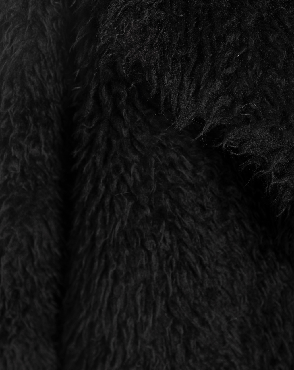 CURLY POP - Cappotto in faux fur black